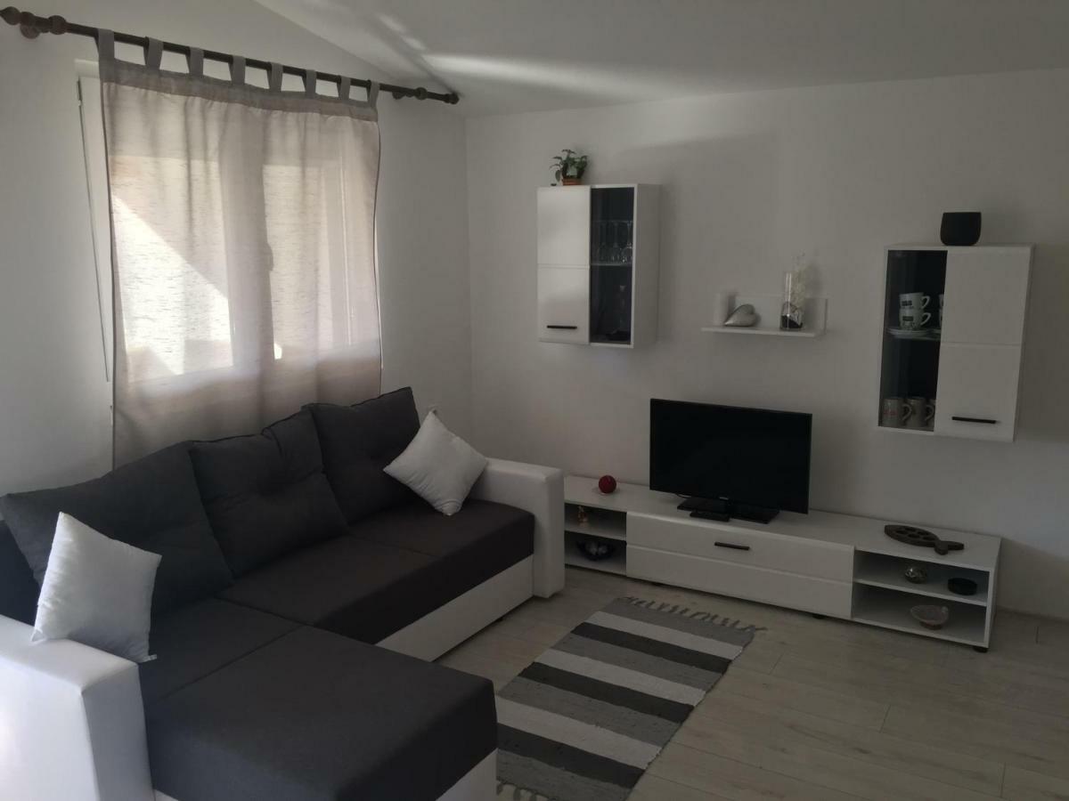 Apartment Roko Vir Eksteriør billede
